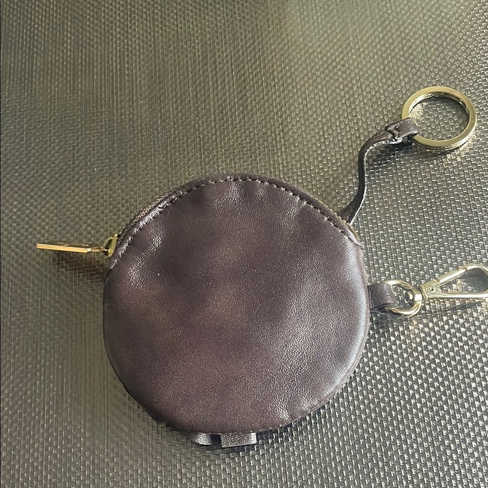 Valentino Garavani Brown Key pouch with Flower Design - Picture 3 of 13